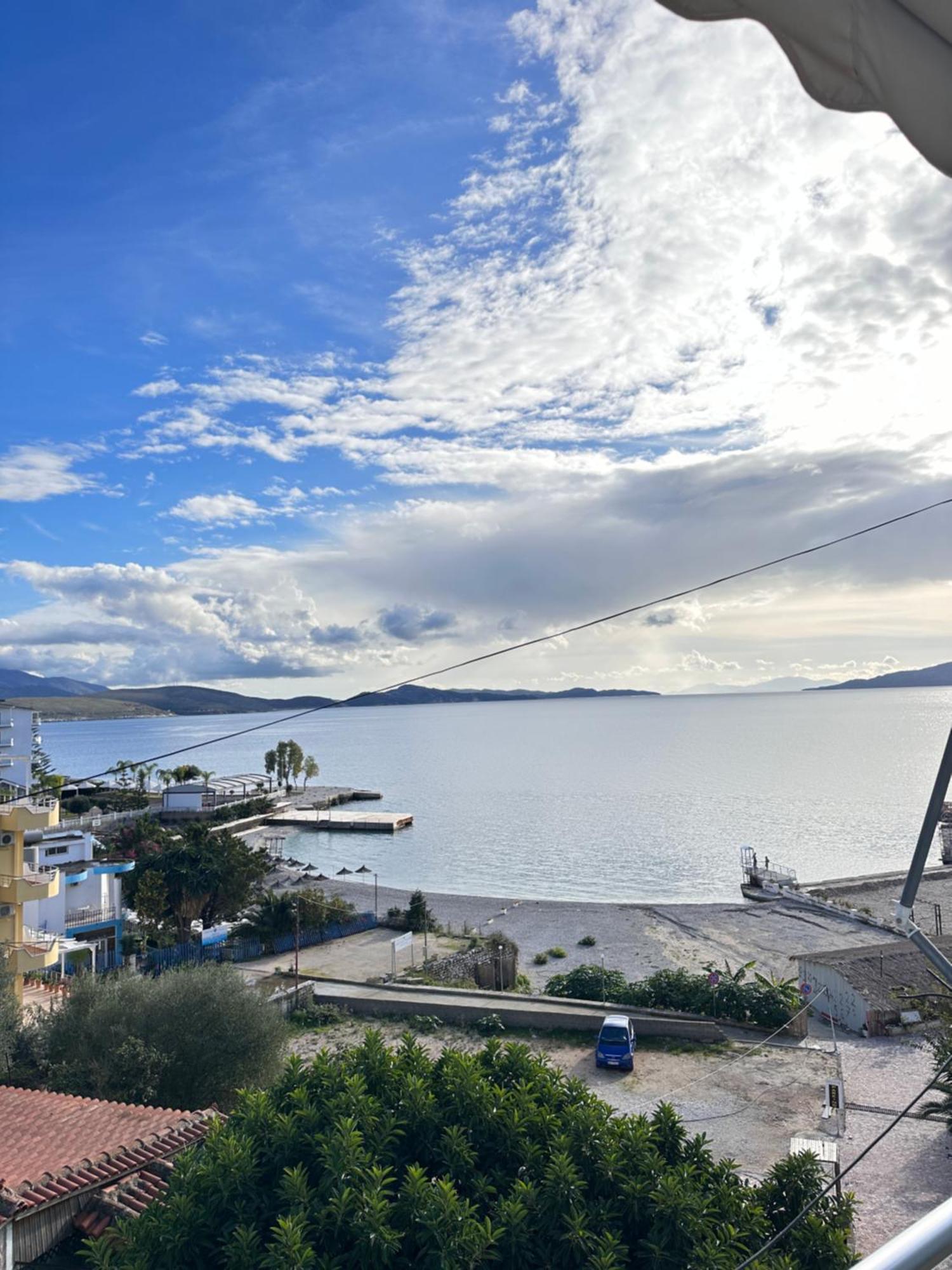 Violet Sea View Apartment Sarandë Eksteriør bilde