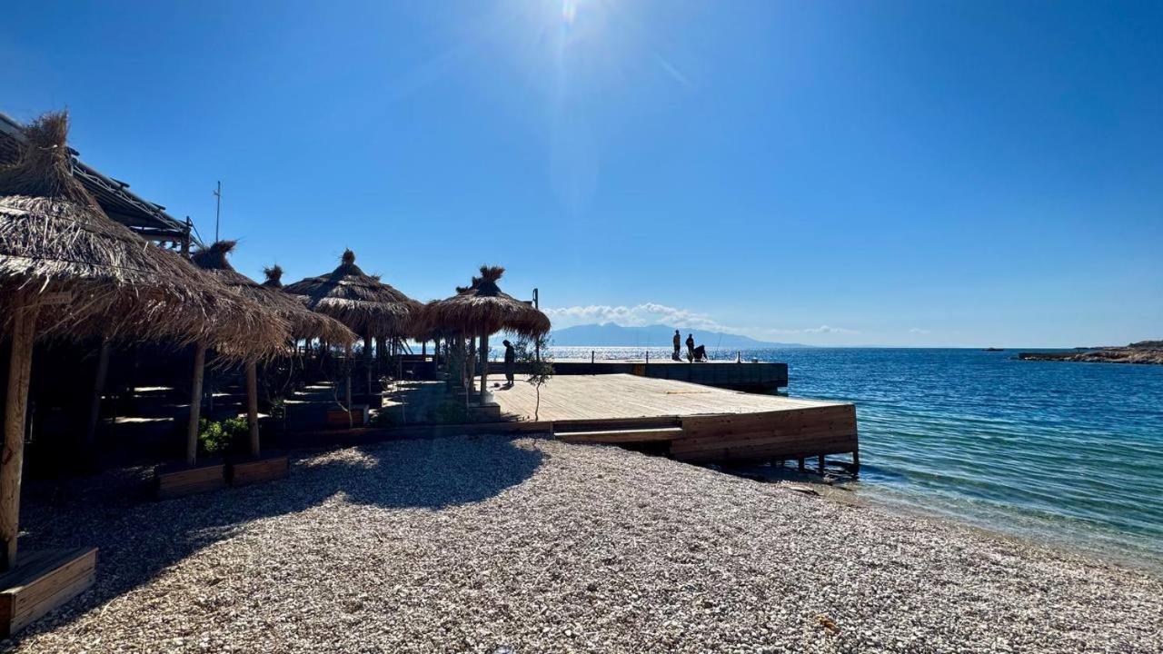 Violet Sea View Apartment Sarandë Eksteriør bilde